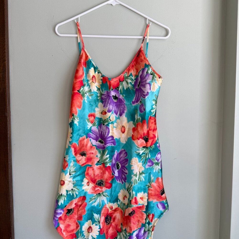 2/$50 🌸 Vintage Floral Nightgown